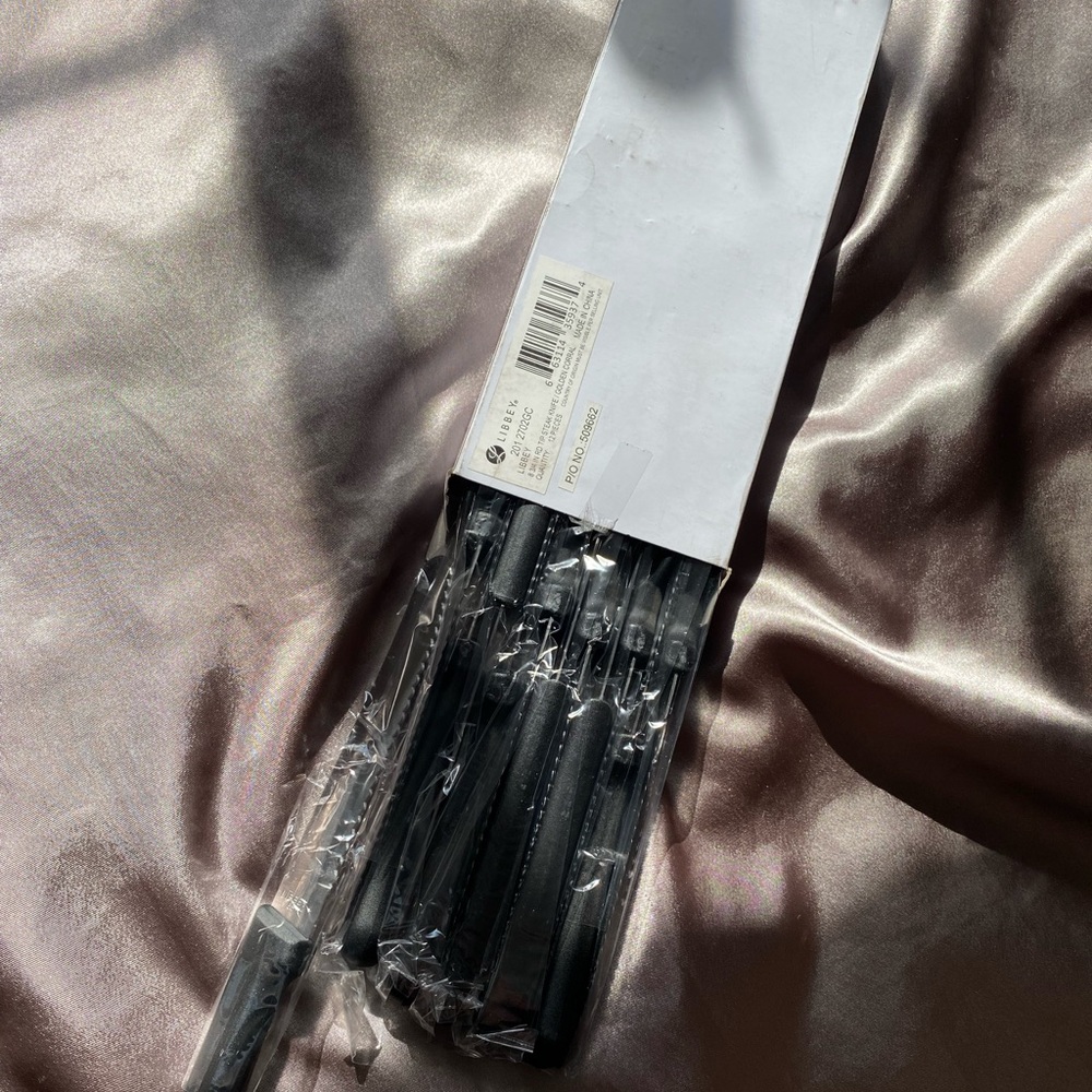 set of 12 golden corral steak knives